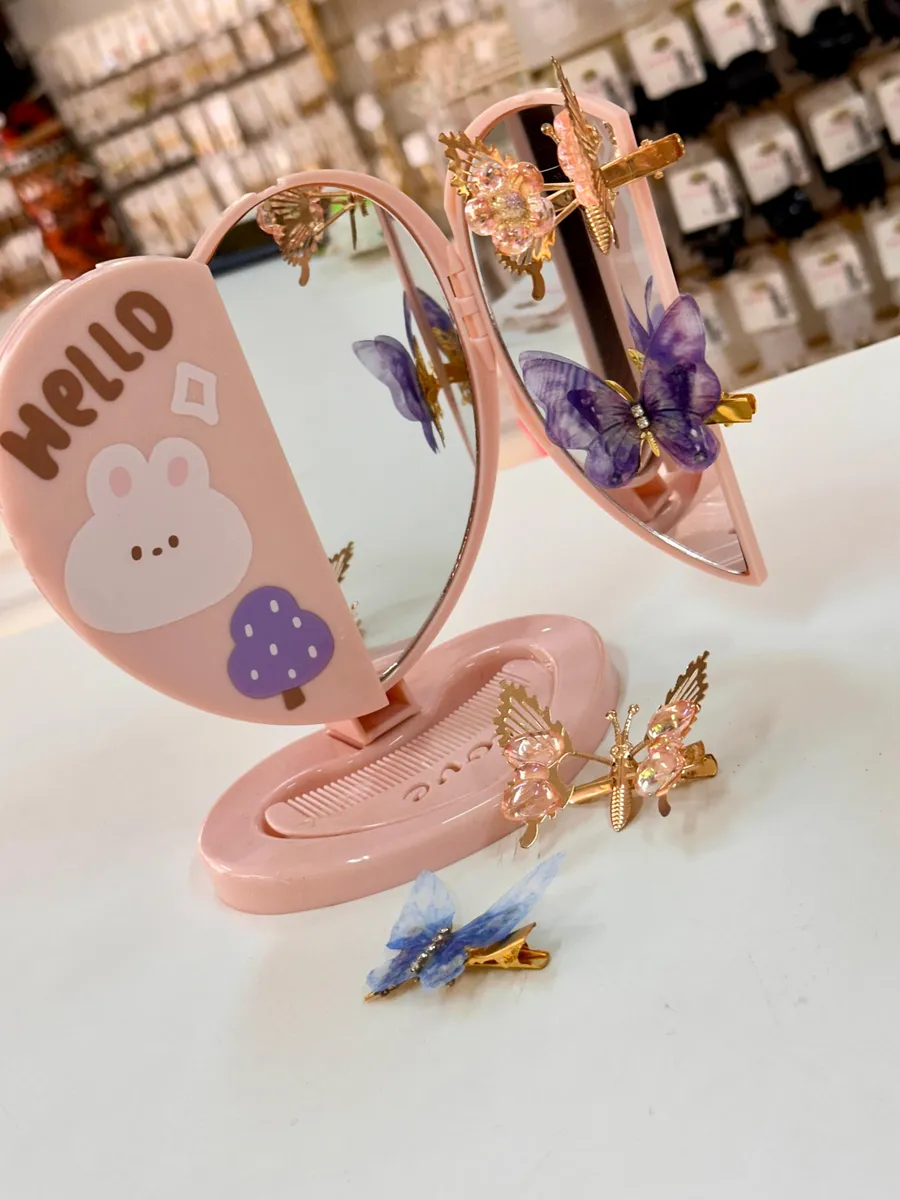 Presilhas douradas com borboletas de cristal rosa, lilás e azul, foto 1