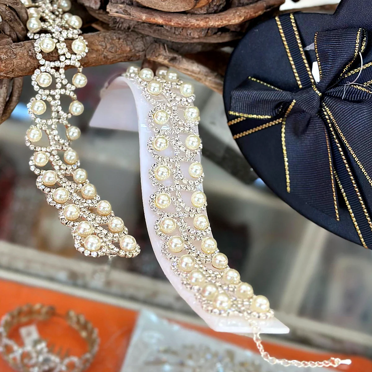 Pulseiras femininas de pérolas e strass — coleção de pulseiras PinkBiju
